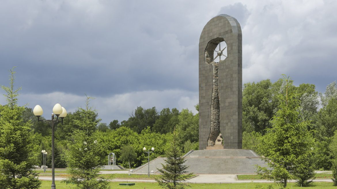 semey monument