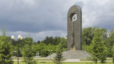 semey monument