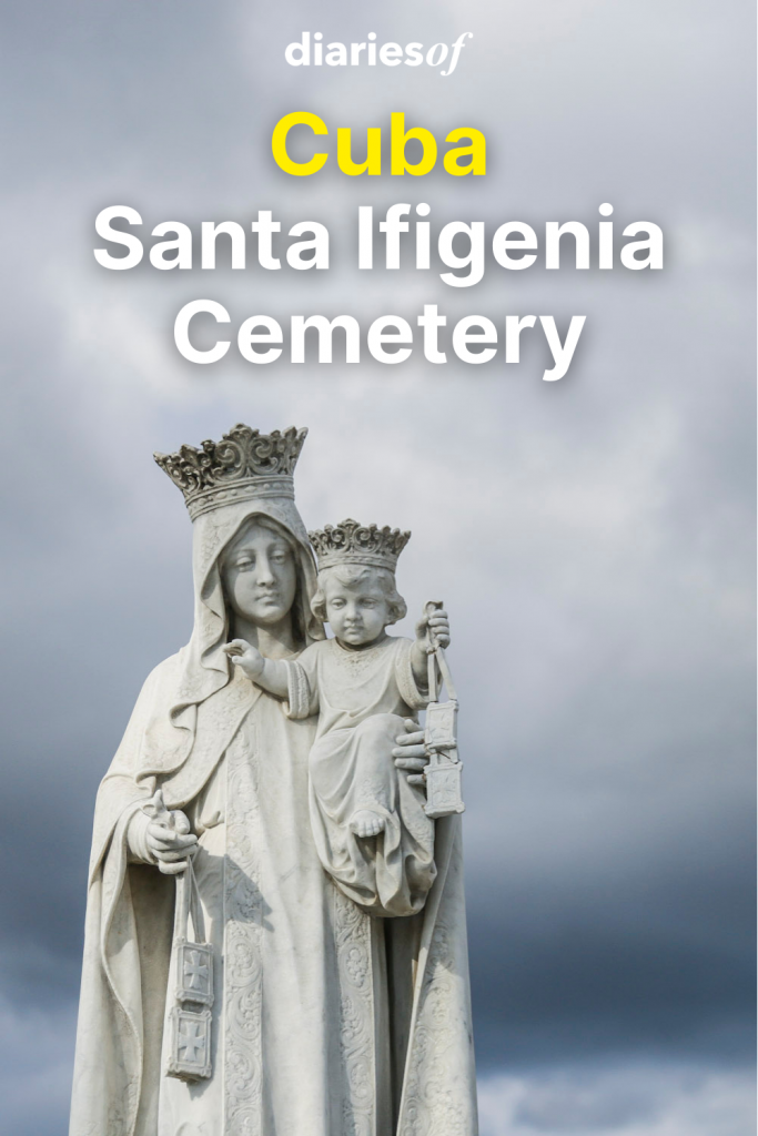diariesof-travel-inspiration-Cuba-Santa-Ifigenia-Cemetery