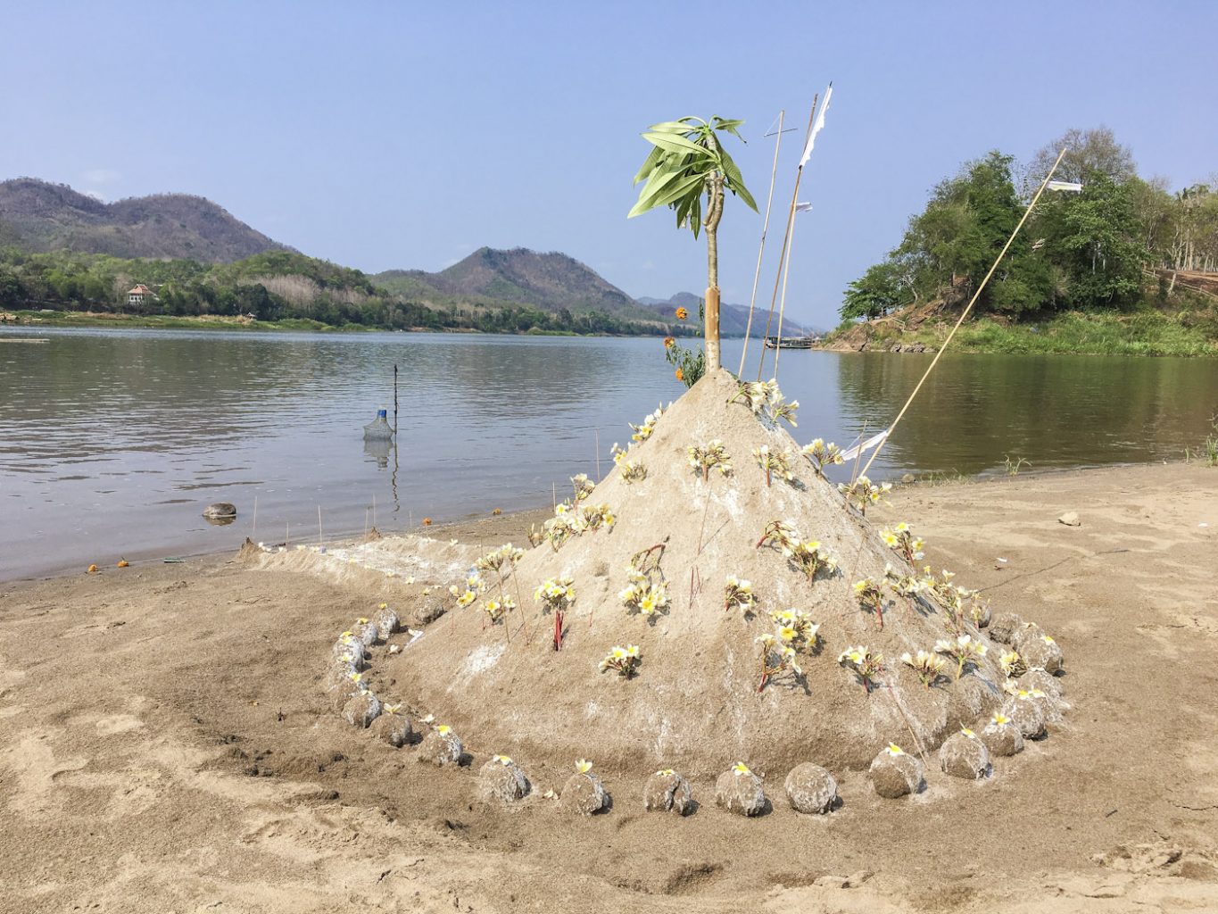 sand stupa_IMG_3547