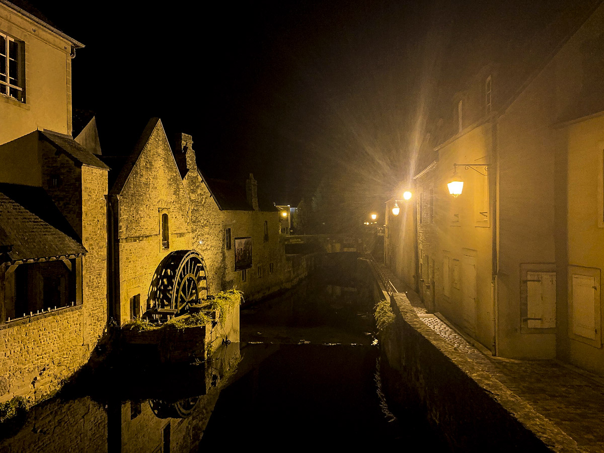 WEB_Bayeaux-centre-nuit