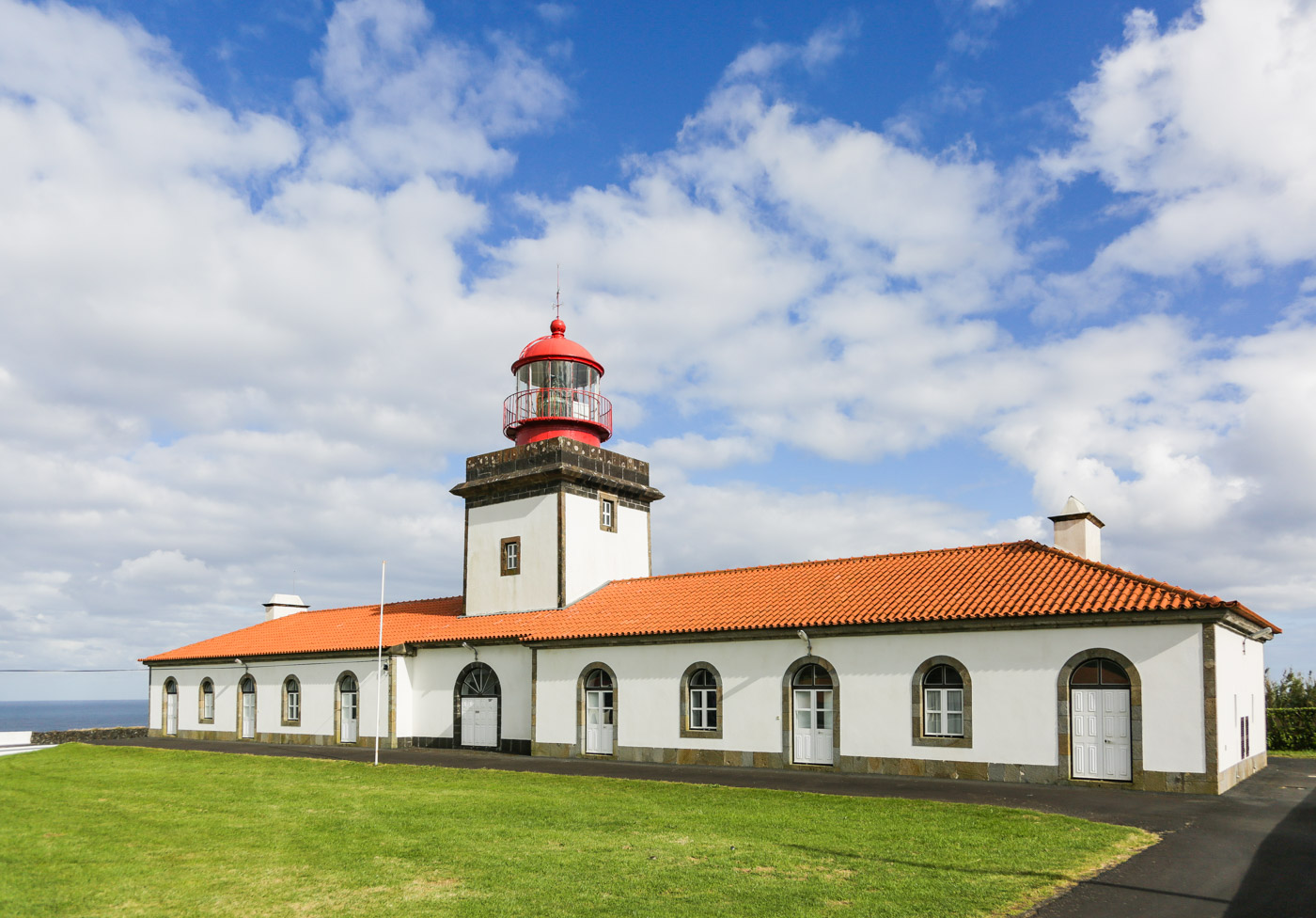 web-5D__2530 lighthouse Azores